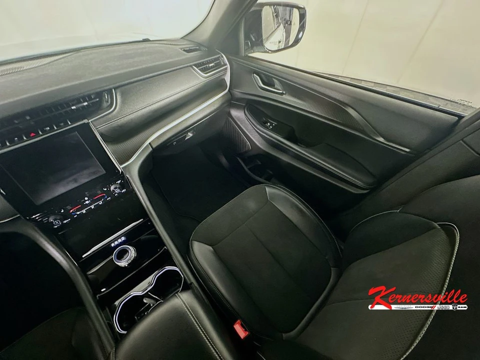 2023 Jeep WL Grand Cherokee - Image 11 of 24