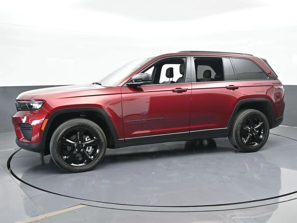 2023 Jeep WL Grand Cherokee - Image 2 of 12