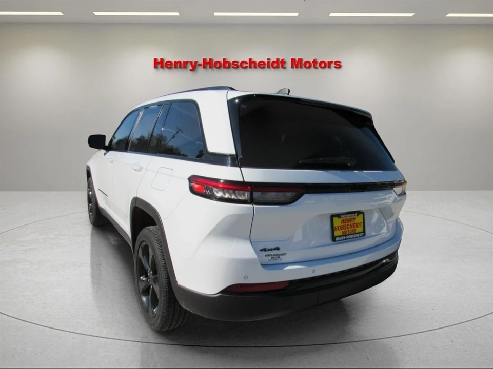 2023 Jeep WL Grand Cherokee - Image 11 of 12
