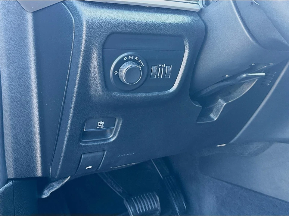 2023 Jeep WL Grand Cherokee - Image 10 of 21