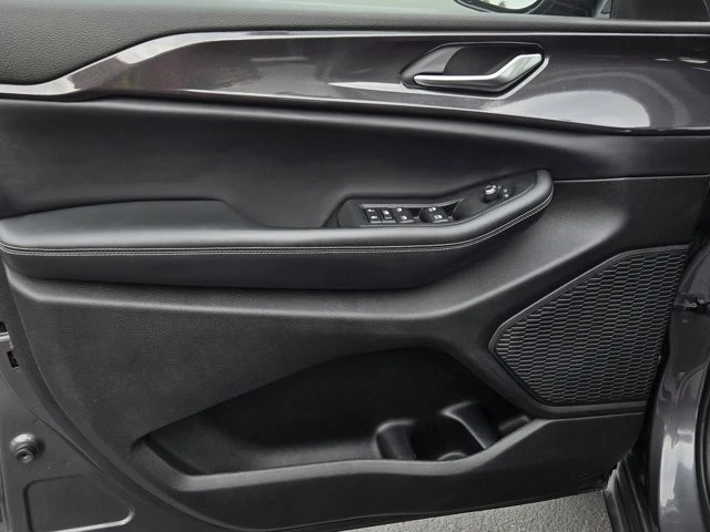 2023 Jeep WL Grand Cherokee - Image 9 of 12