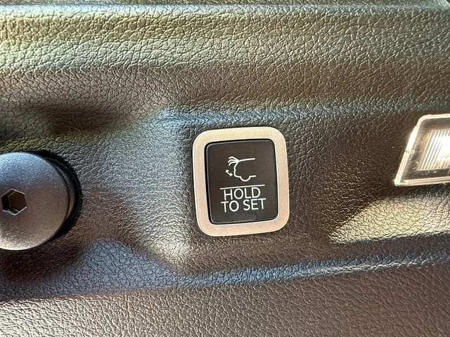 2023 Jeep WL Grand Cherokee - Image 19 of 31