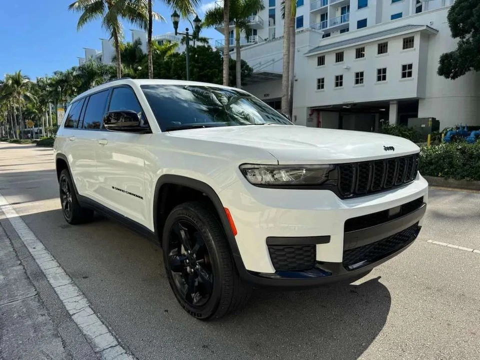 2023 Jeep WL Grand Cherokee - Image 2 of 12