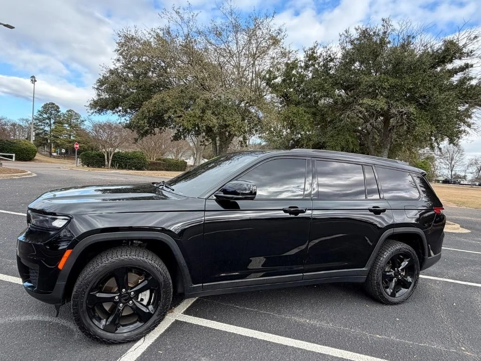 2023 Jeep WL Grand Cherokee - Image 2 of 21