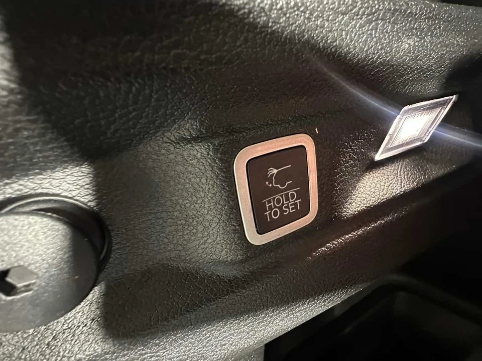 2023 Jeep WL Grand Cherokee - Image 20 of 21