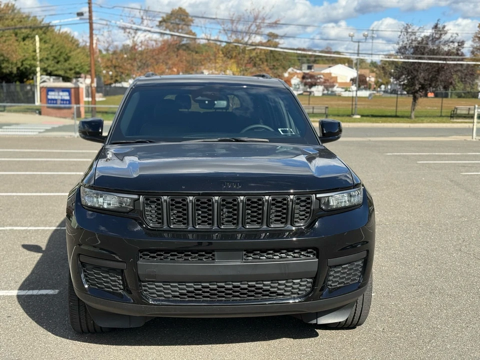 2023 Jeep WL Grand Cherokee - Image 2 of 21