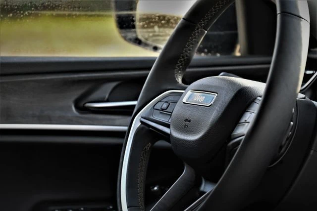 2023 Jeep KL Cherokee - Image 9 of 19
