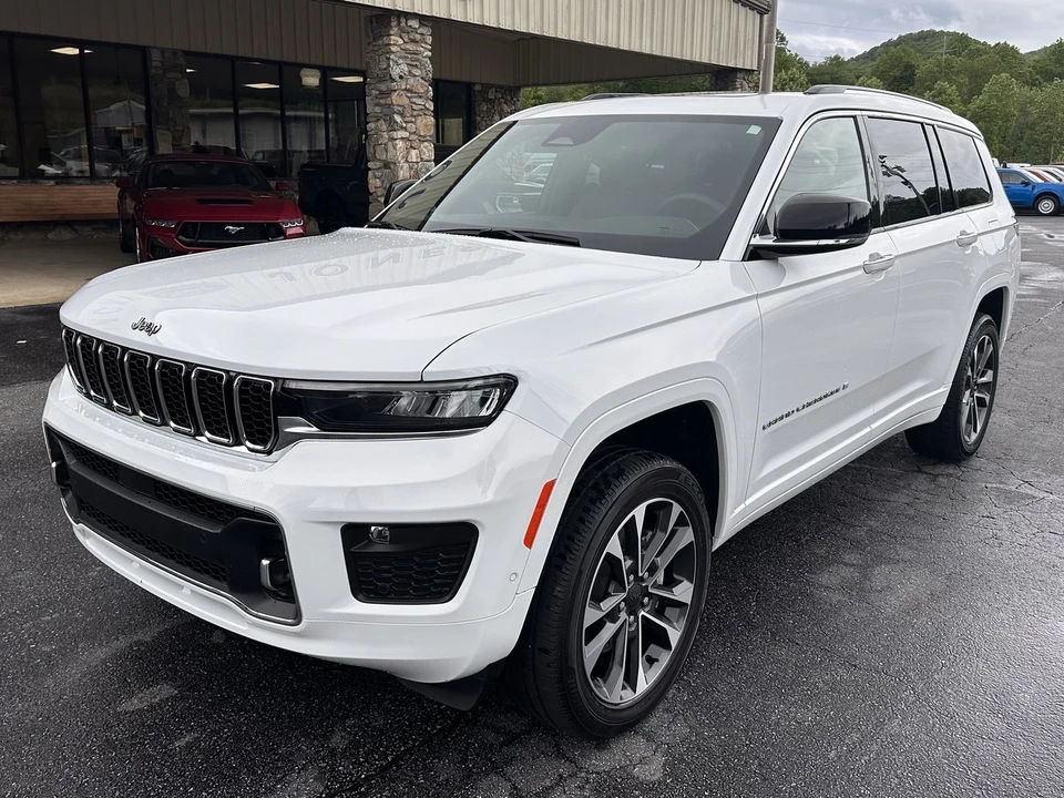 2023 Jeep WL Grand Cherokee - Image 2 of 21
