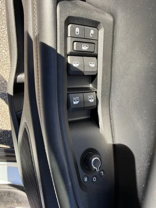 2023 Jeep WL Grand Cherokee - Image 12 of 12