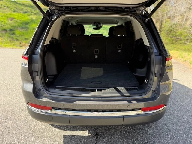 2023 Jeep WL Grand Cherokee - Image 15 of 29