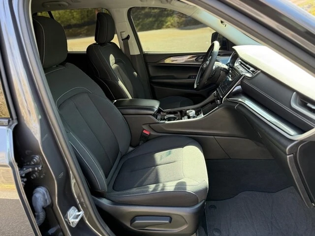 2023 Jeep WL Grand Cherokee - Image 19 of 29