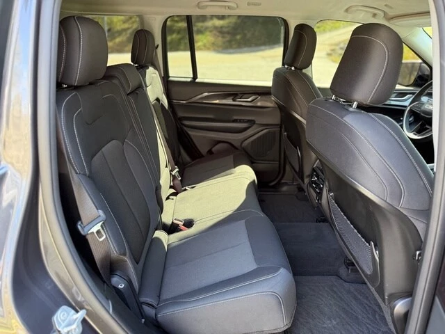 2023 Jeep WL Grand Cherokee - Image 18 of 29
