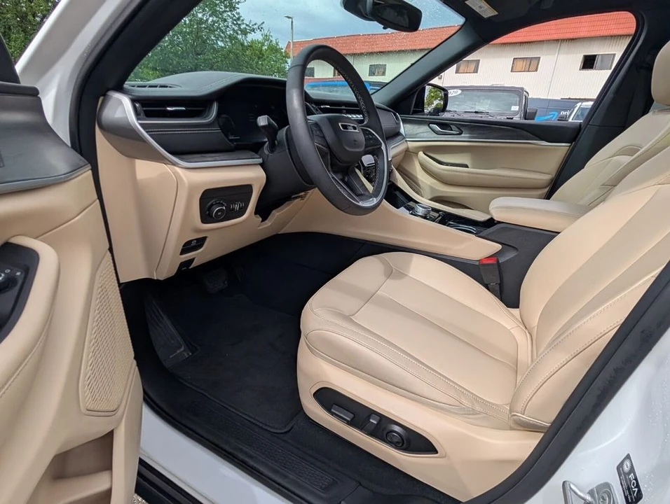2023 Jeep WL Grand Cherokee - Image 11 of 21