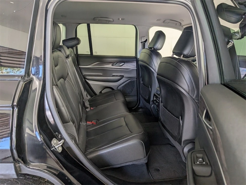 2023 Jeep WL Grand Cherokee - Image 14 of 21