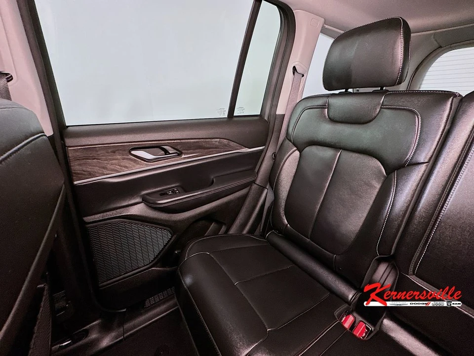 2023 Jeep WL Grand Cherokee - Image 12 of 24