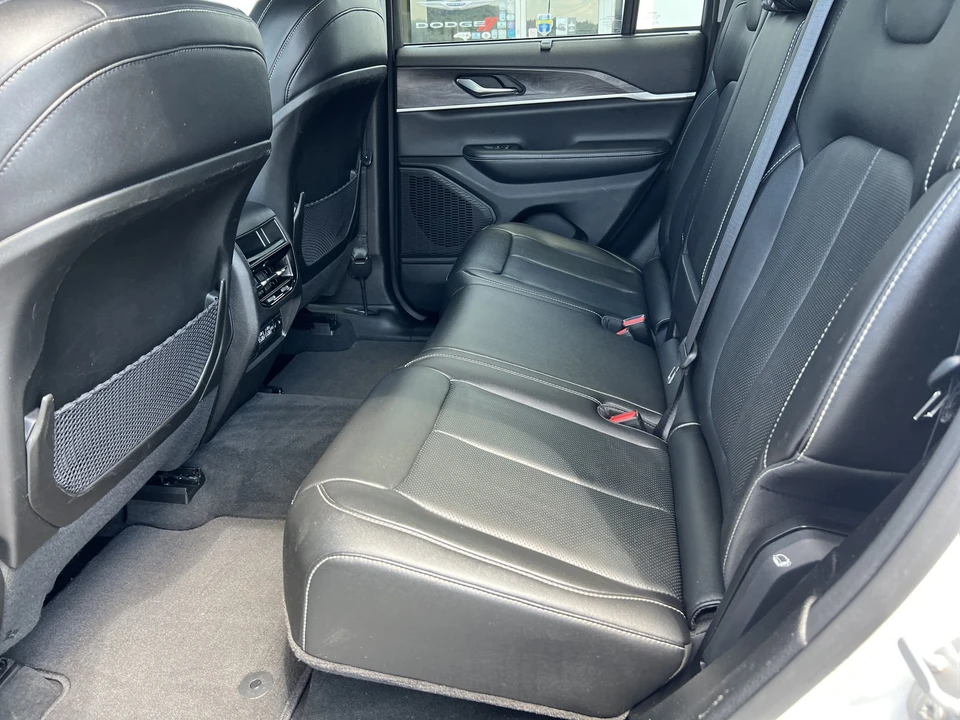 2023 Jeep WL Grand Cherokee - Image 13 of 31