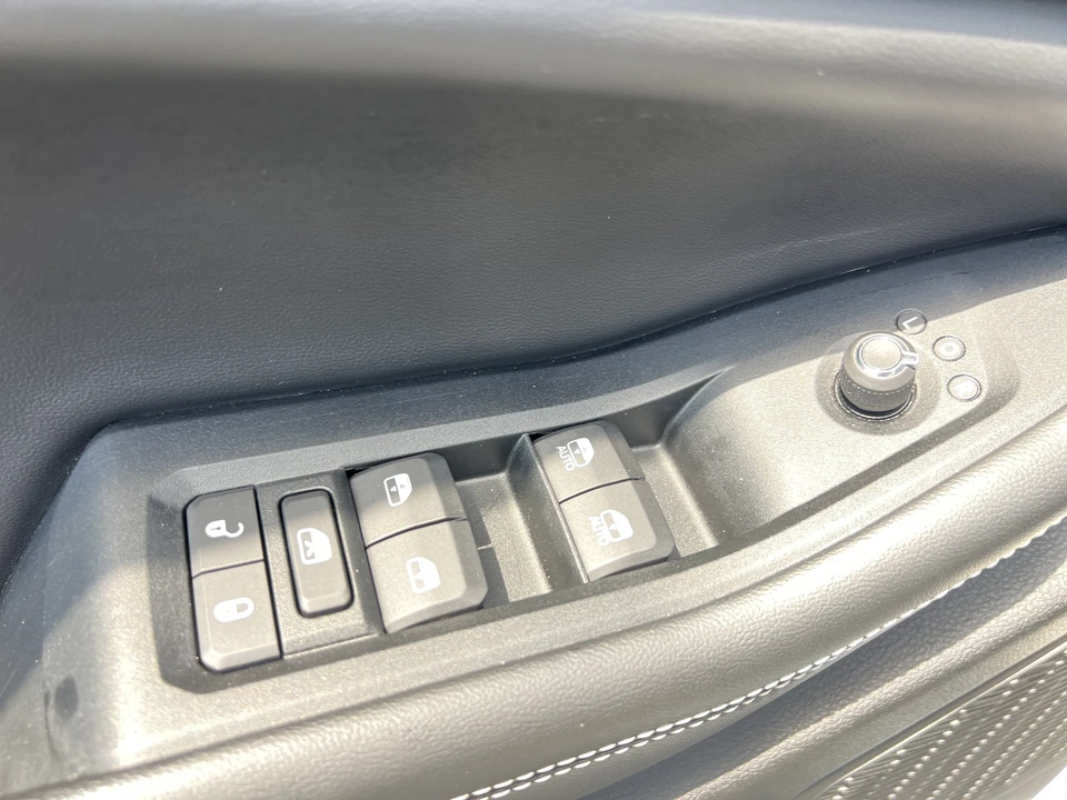 2023 Jeep WL Grand Cherokee - Image 16 of 31