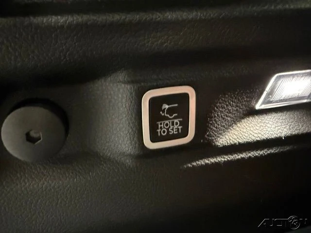2023 Jeep WL Grand Cherokee - Image 10 of 21