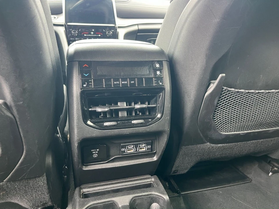 2023 Jeep WL Grand Cherokee - Image 27 of 31