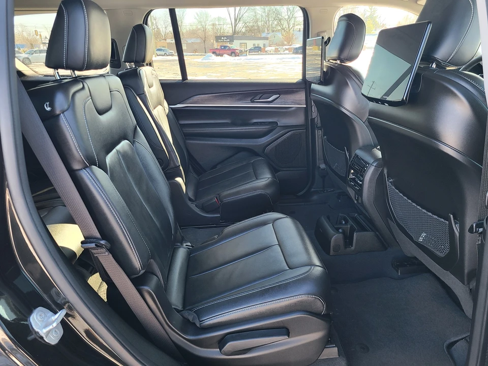 2023 Jeep WL Grand Cherokee - Image 16 of 29