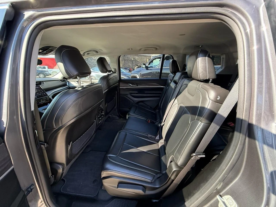 2023 Jeep WL Grand Cherokee - Image 15 of 29