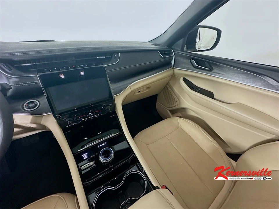2023 Jeep KL Cherokee - Image 11 of 21