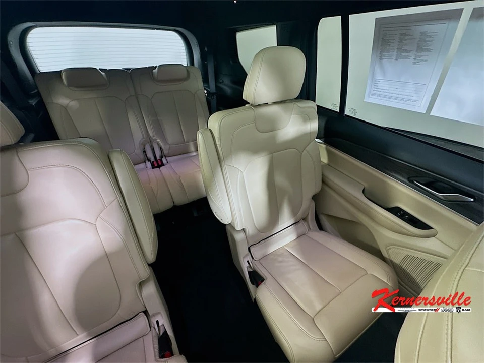 2023 Jeep KL Cherokee - Image 14 of 21