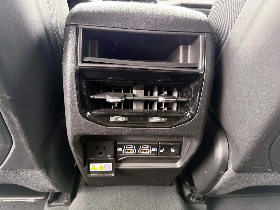 2023 Jeep WL Grand Cherokee - Image 17 of 21