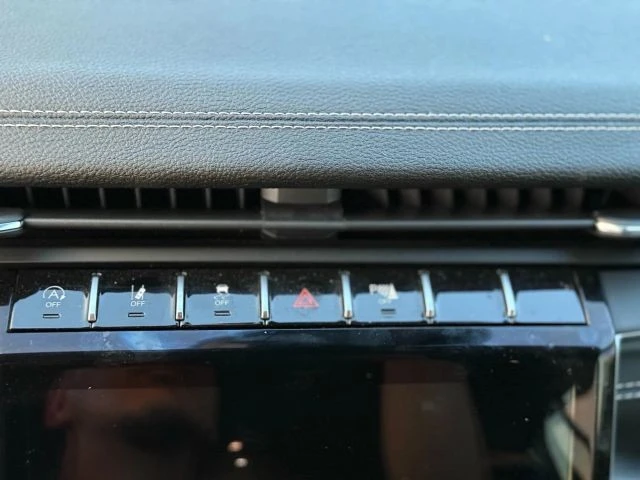 2023 Jeep WL Grand Cherokee - Image 17 of 31