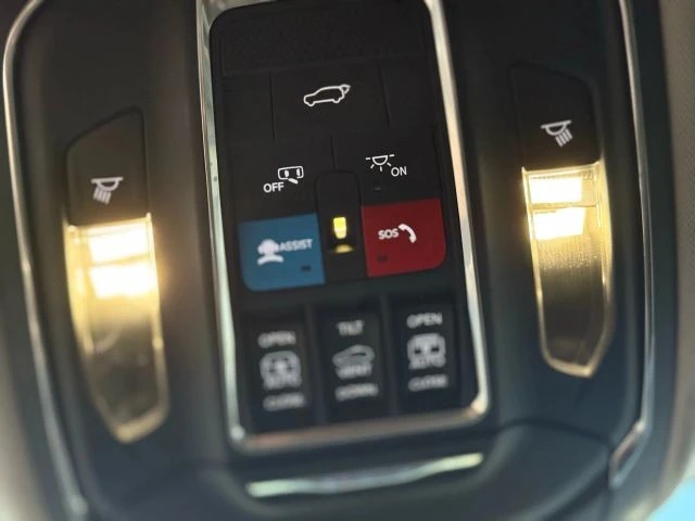 2023 Jeep WL Grand Cherokee - Image 24 of 31