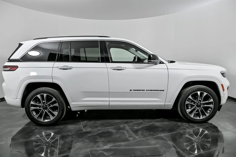 2023 Jeep WL Grand Cherokee - Image 12 of 12
