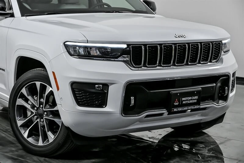 2023 Jeep WL Grand Cherokee - Image 2 of 12