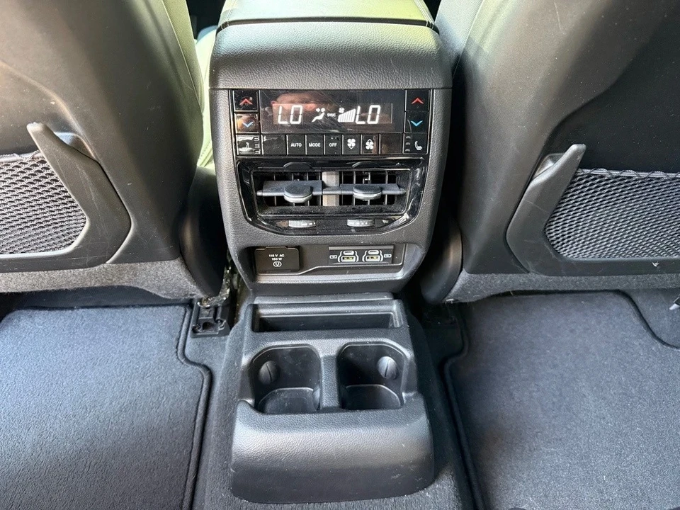 2023 Jeep WL Grand Cherokee - Image 18 of 21