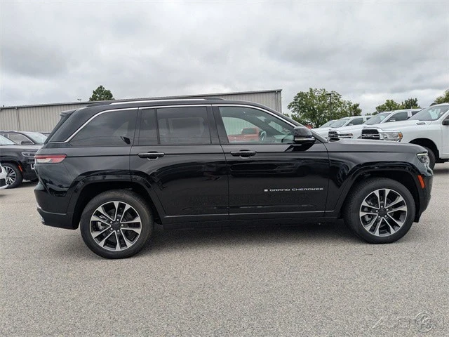 2023 Jeep WL Grand Cherokee - Image 3 of 12