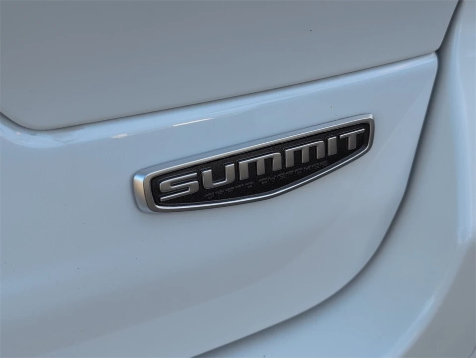2023 Jeep WL Grand Cherokee - Image 10 of 12