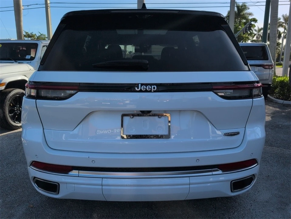 2023 Jeep WL Grand Cherokee - Image 9 of 12