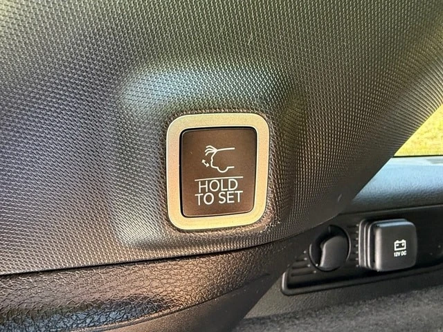 2023 Jeep WL Grand Cherokee - Image 19 of 31