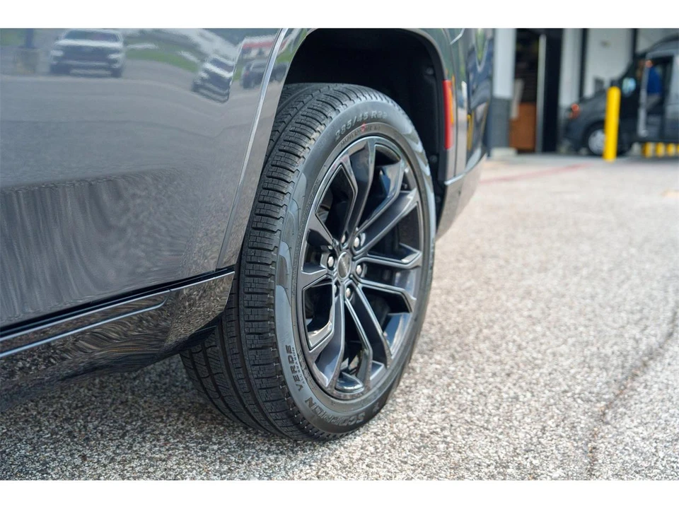 2023 Jeep WS Grand Wagoneer - Image 30 of 31
