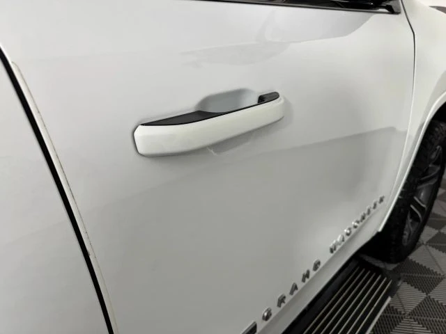2023 Jeep - Image 31 of 31