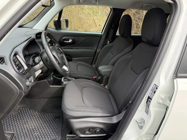 2023 Jeep Renegade - Image 11 of 21