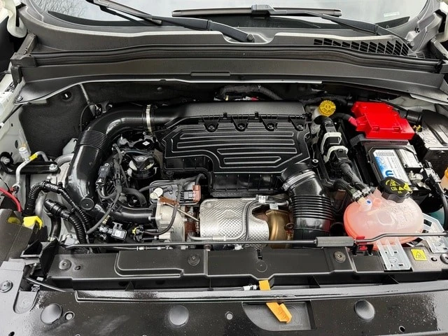 2023 Jeep Renegade - Image 9 of 12