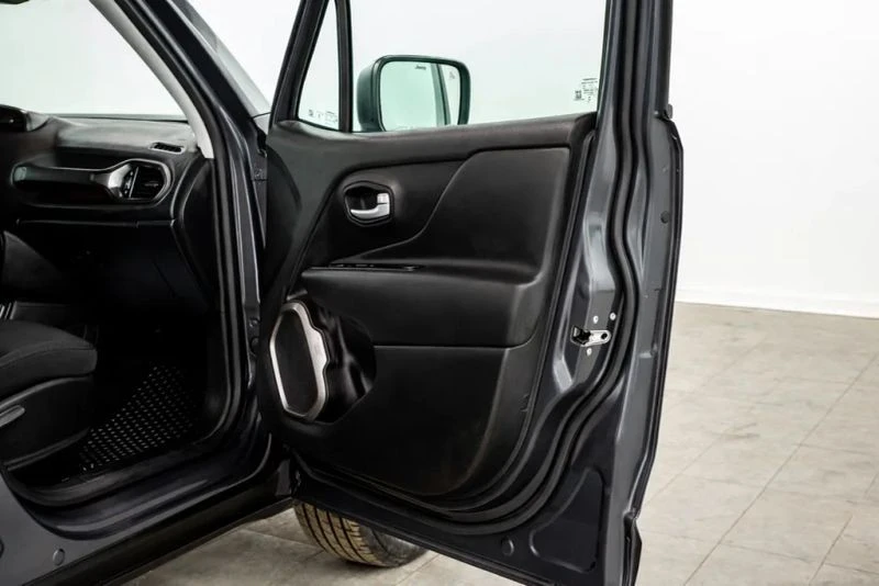 2023 Jeep Renegade - Image 12 of 12