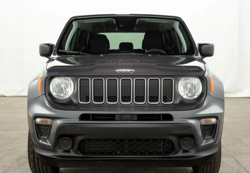 2023 Jeep Renegade - Image 2 of 12