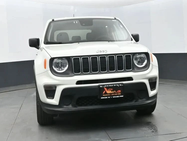 2023 Jeep Renegade - Image 3 of 12