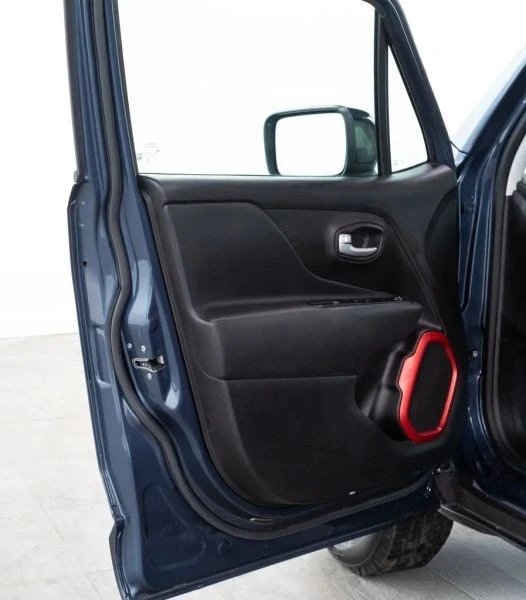 2023 Jeep Renegade - Image 6 of 12