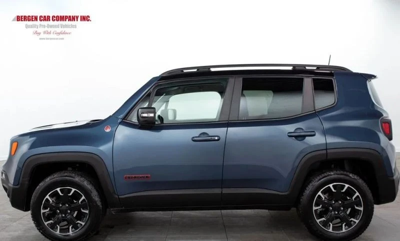 2023 Jeep Renegade - Image 5 of 12
