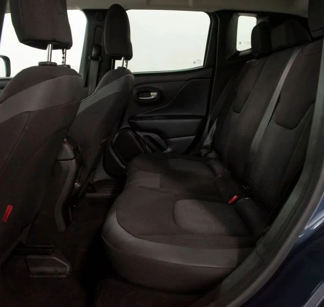 2023 Jeep Renegade - Image 9 of 12