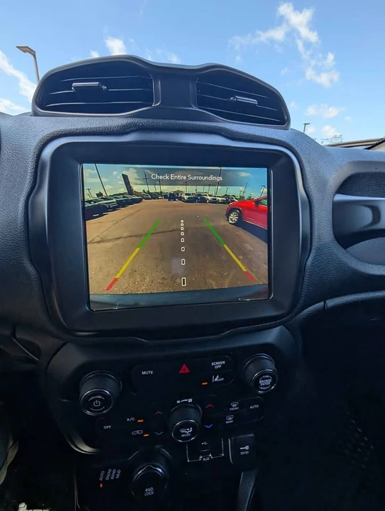 2023 Jeep Renegade - Image 12 of 12