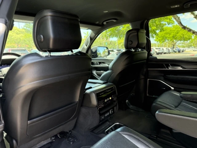 2023 Jeep WS Wagoneer - Image 17 of 20