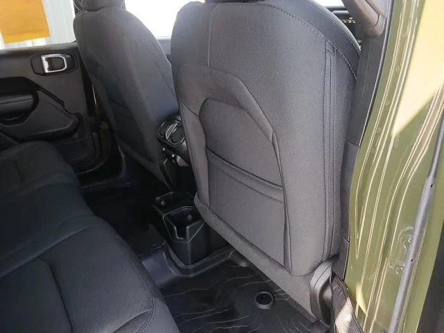 2023 Jeep JL Wrangler - Image 17 of 17